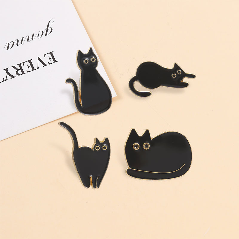 Cute Big Eyes Black Cat Enamel - Edc Everyday Carry Knives recension och pris